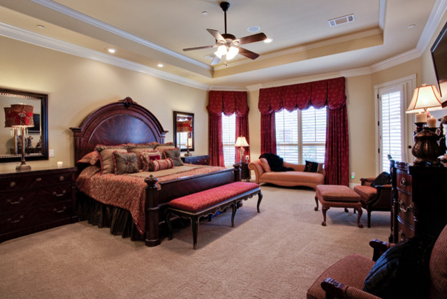 bedroom decorating ideas and designs Remodels Photos Barbara Gilbert Interiors Dallas Texas United States traditional-bedroom-001