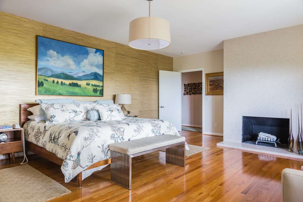 bedroom decorating ideas and designs Remodels Photos Form & Function Raleigh North Carolina United States modern-bedroom-003