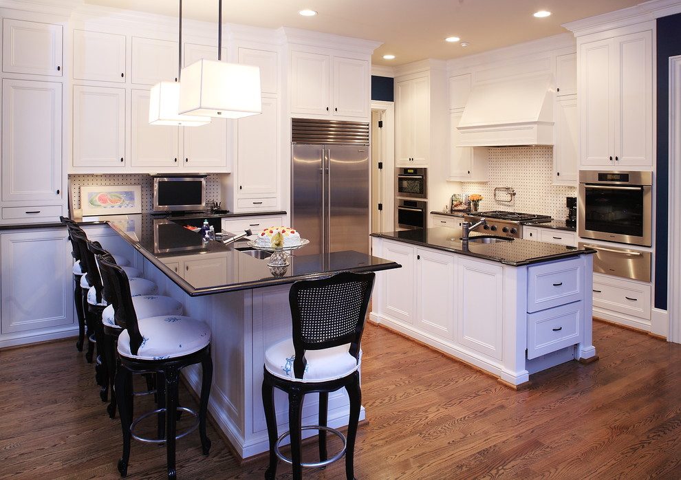 kitchen decorating ideas and designs Remodels Photos Katherine Connell Interior Design Raleigh North Carolina traditional-kitchen-2