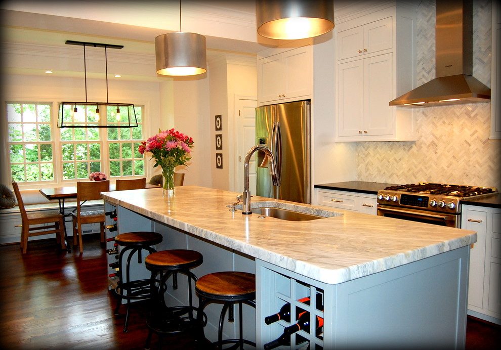 kitchen decorating ideas and designs Remodels Photos Leslie Stephens Design Richmond Virginia United States traditional-kitchen-002