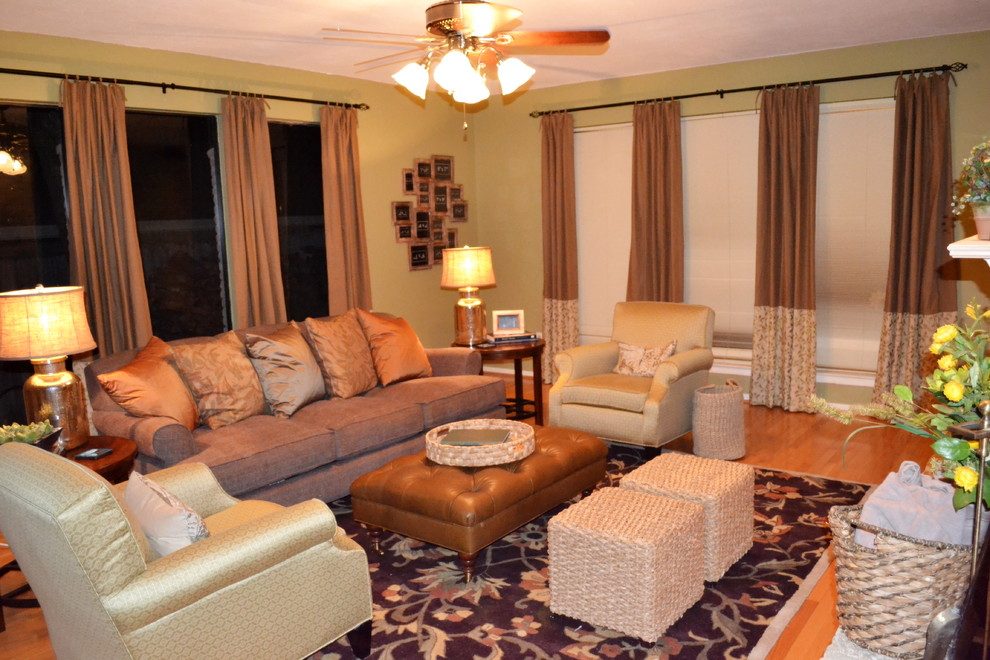 living room decorating ideas and designs Remodels Photos Mizell & Moore Interiors Dallas Rockwall Texas United States traditional-living-room-002