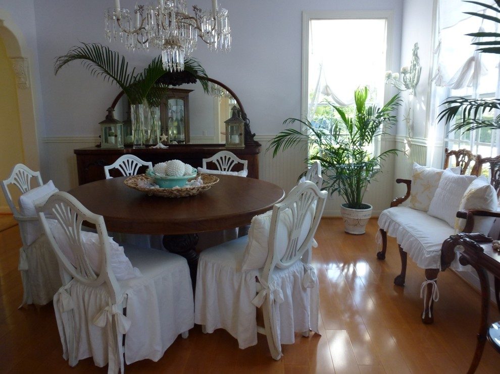 dining-room-decorating-ideas-and-designs-remodels-photos-nina-williams-interiors-wellington-florida-united-states-beach-style-dining-room