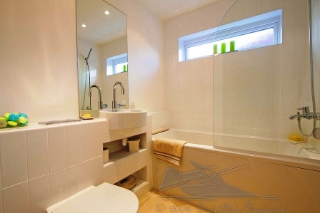 small bathroom interior design ideas