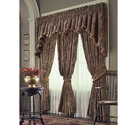 Beautiful Bedroom Curtains 1