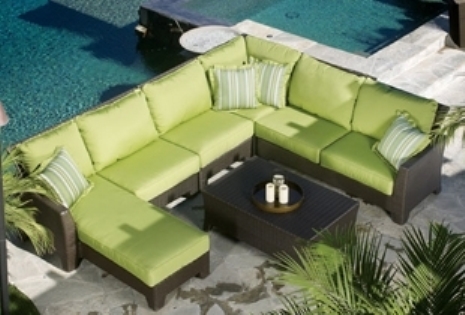 How to choose irresistible outdoor cushions