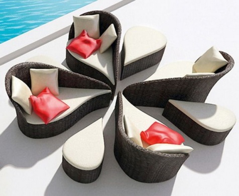 Romantic Outdoor Furniture