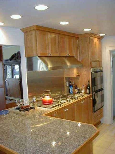 Kitchen Backsplash tiles colors Ideas 2