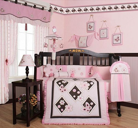 decorating a Baby Girl's Room 14