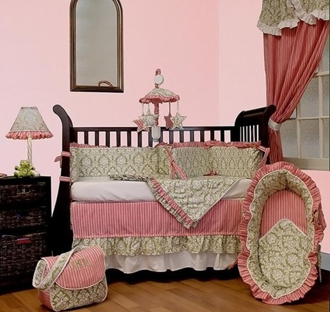 decorating a Baby Girl's Room 6