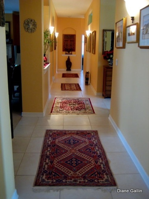 Best decorating ideas for small hallways