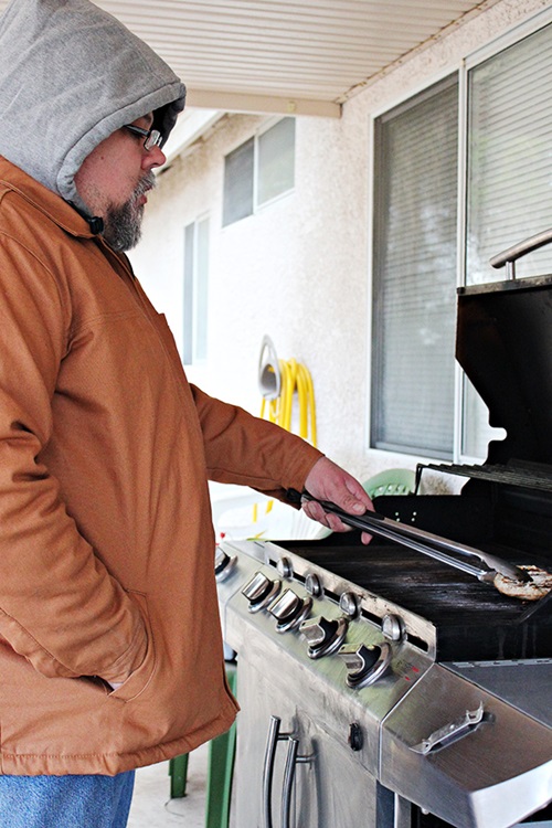 Essential Tips for cold weather grilling