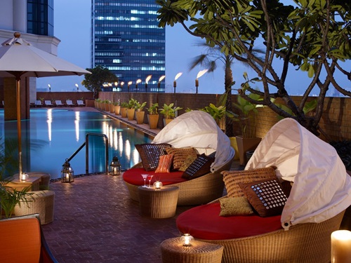 Romantic Chairs furniture for Outdoor and Interior Design