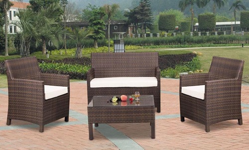 Best ways to clean your outdoor furniture