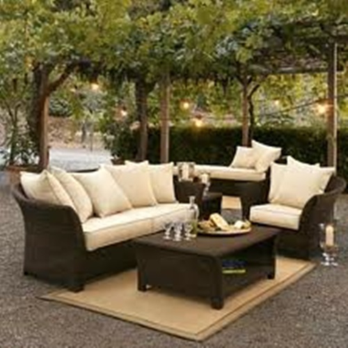 Best ways to clean your outdoor furniture
