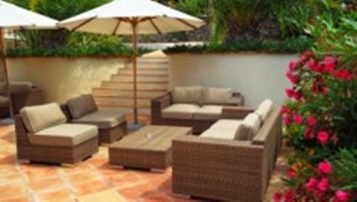 Best ways to clean your outdoor furniture