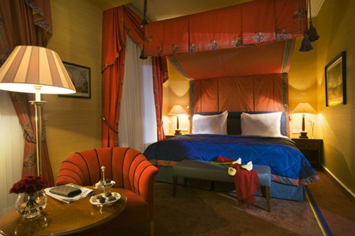 types of Bedroom Headboards 1