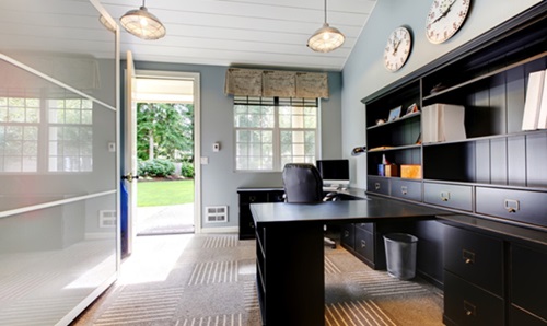 How to Choose a Desk for Your Home Office