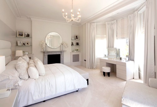 A fireplace in the bedroom!!…why not!