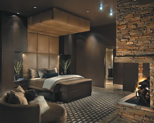 A fireplace in the bedroom!!…why not!
