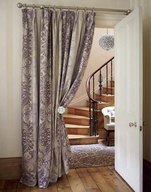 Room Curtains in Modern Houses
