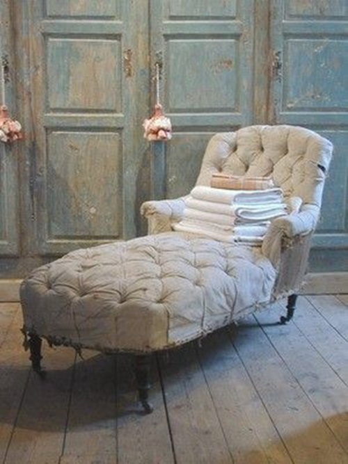 have a chaise lounge! French touch