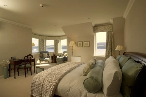 hotel suite look in your own bedroom