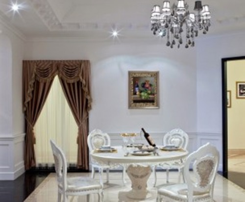 Traditional French Dining Room Design