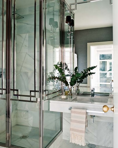 Achieving the Glamour of an Art Deco Bathroom
