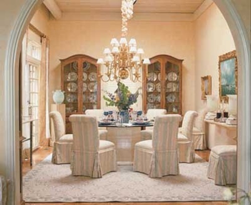 How to Accessorize Your Dinning room