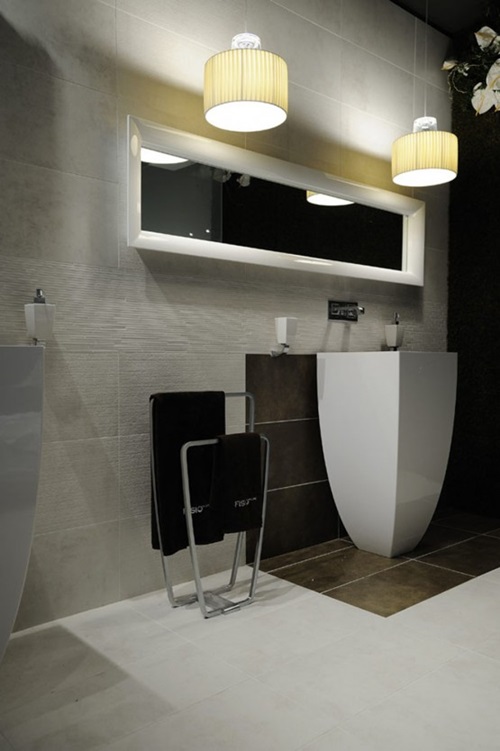 How to Masterly Accentuate a White Interior with Black