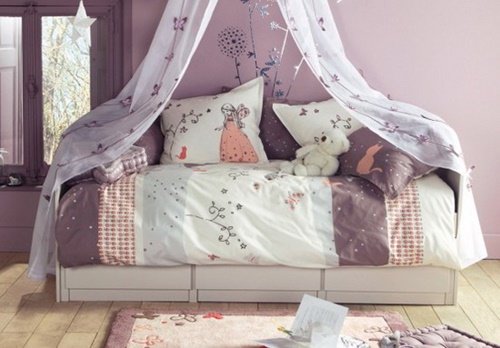 The Different Types Of Curtains For Bedroom
