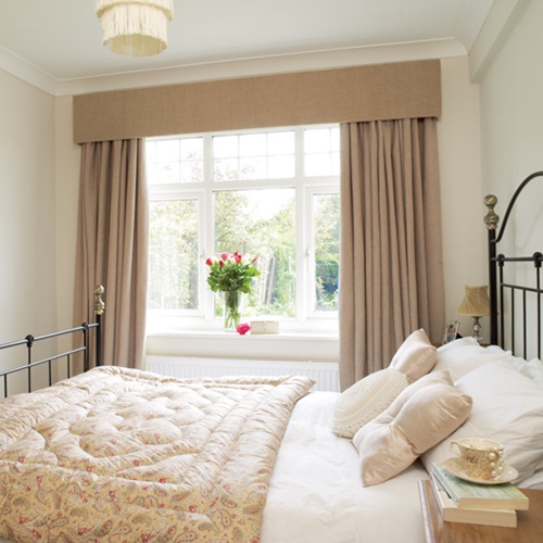 The Different Types Of Curtains For Bedroom