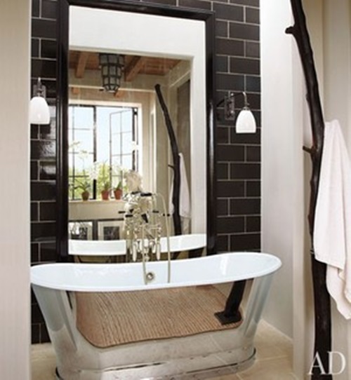 Tips on How to Make Your Small Bathroom Look Larger