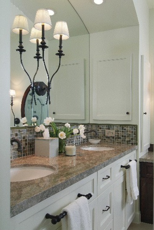 Tips on How to Make Your Small Bathroom Look Larger