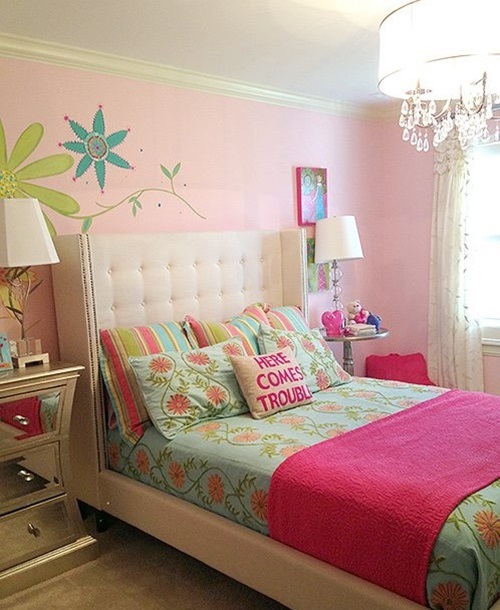 Tricks To Make Your Small Bedroom Feel Larger