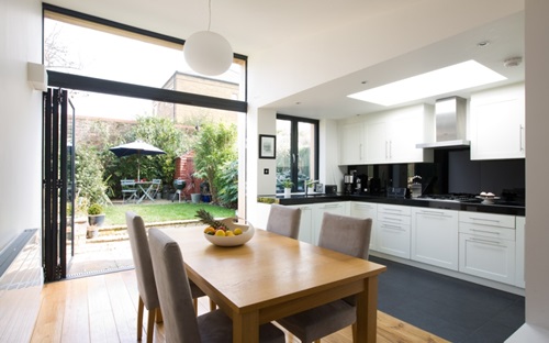 Combine your kitchen and dining room and Get space and style