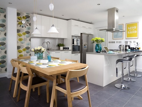 Combine your kitchen and dining room and Get space and style