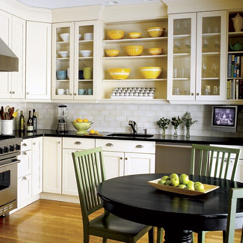 Combine your kitchen and dining room and Get space and style