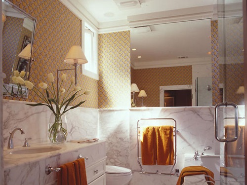 How to Decorate a Modern Asian Bathroom