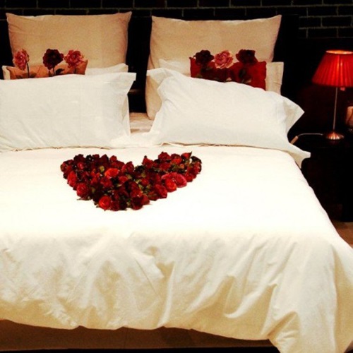 Romantic Ideas to Decorate Your Bedroom for Valentines Day