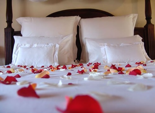 Romantic Ideas to Decorate Your Bedroom for Valentines Day