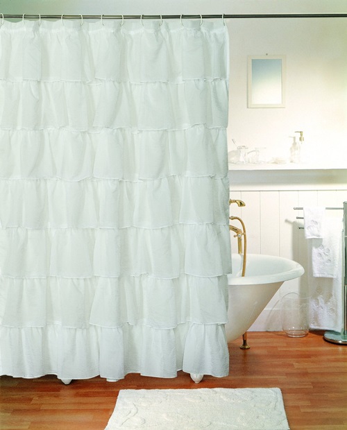 The importance of the shower curtains and having a beautiful, homey bathroom