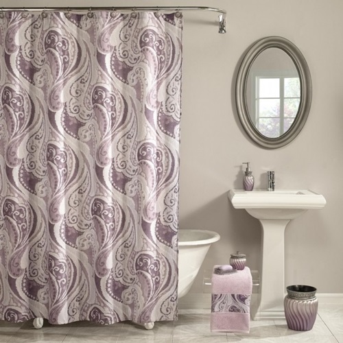 The importance of the shower curtains and having a beautiful, homey bathroom