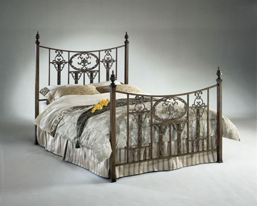 How to Choose a Metal Bed to Create a Stylish Look into Your Bedroom