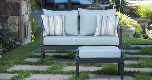 How to Clean your Outdoor Furniture