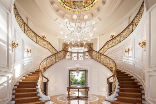 Luxurious Staircase Design Ideas