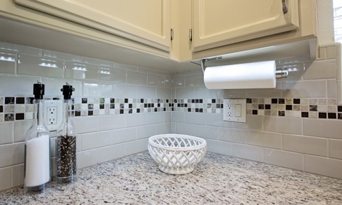 The Advantages and Disadvantages of Kitchen Mosaic Tiles