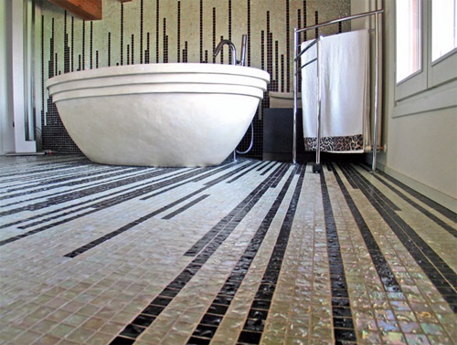 The Advantages and Disadvantages of Kitchen Mosaic Tiles