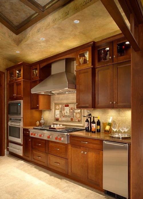 The Powerful Impact of the Glass Backsplash Tiles in your Kitchen