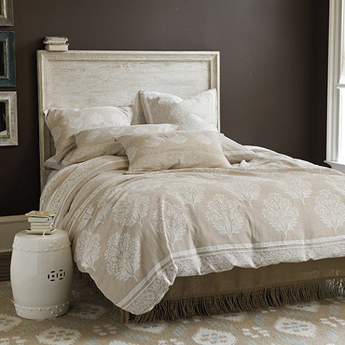 Warm and Inviting Bedroom Decorating Ideas